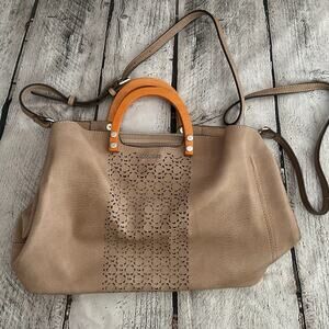 D22 Abbacino Brown Handbag/Crossbody Bag with Wooden Handles,